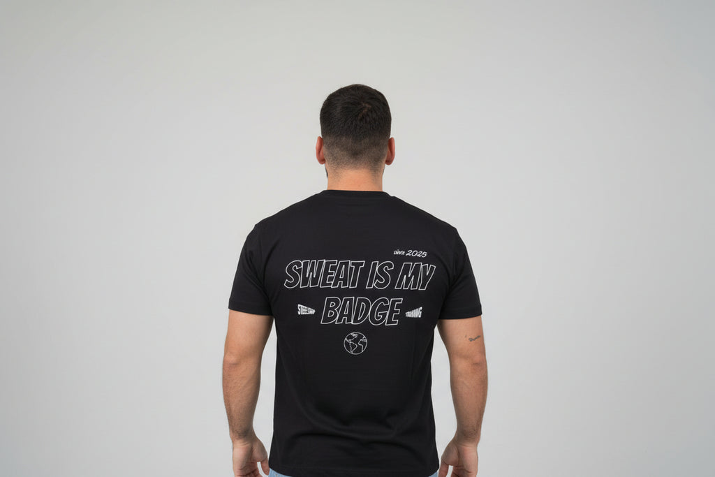 Camiseta Oversize "Badge of Sweat"