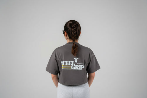 Camiseta Cropped STEEL GRIP – Gris Asfalto